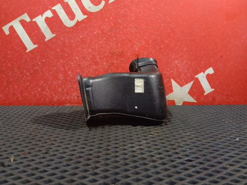 Патрубок отопителя