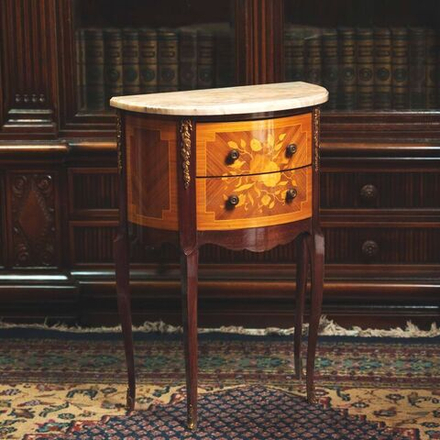 Комод овальной формы с богатой инкрустацией
