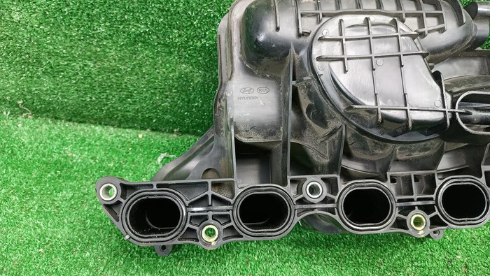 Впускной коллектор Hyundai Solaris 1 (2010-2017)