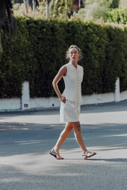 ZARA ТРИКОТАЖНЫЙ ТОП-ЖИЛЕТ С БАСКОЙ, БЕЛЫЙ