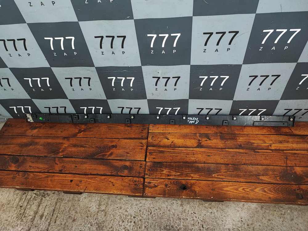 Накладка порога левая Chery Tiggo 8 Pro 20-22 Б/У Оригинал 609000088AA