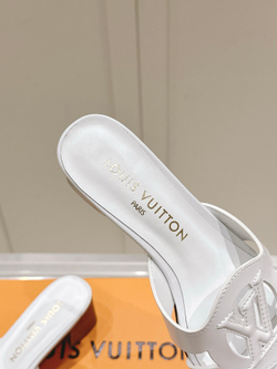 Louis Vuitton Isola Mule
