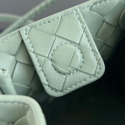 Bottega Veneta Small Parachute 21 cm