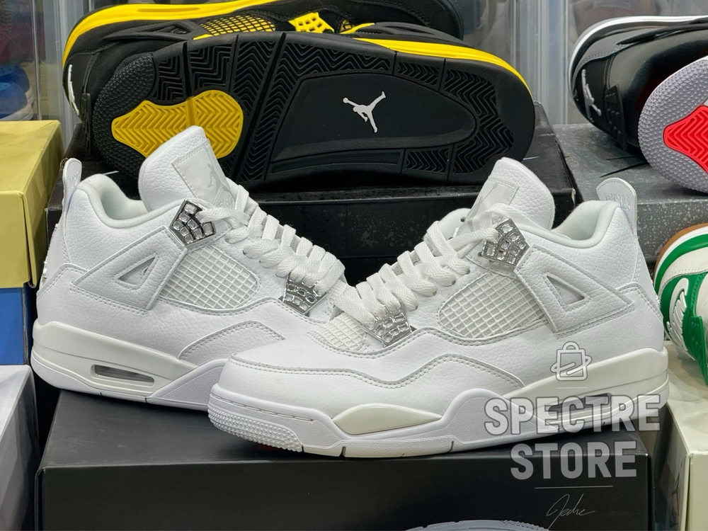Air Jordan 4 Retro Pure Money