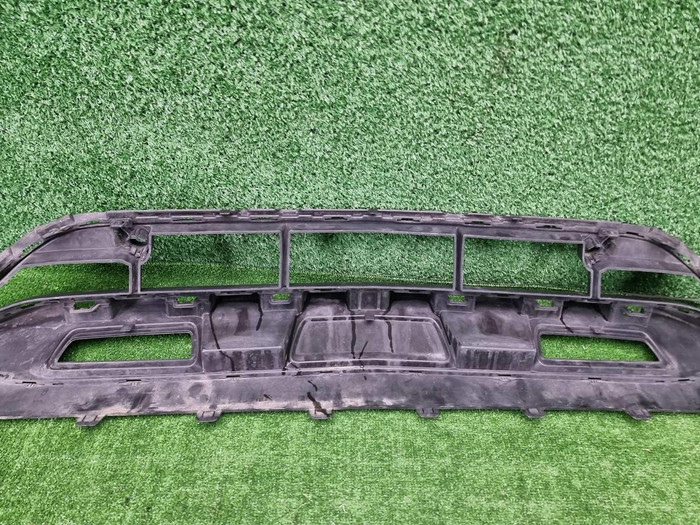 Юбка переднего бампера Mercedes GLC X253 19-22 AMG