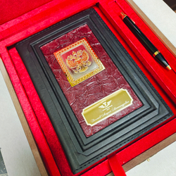 Шильд с гравировкой