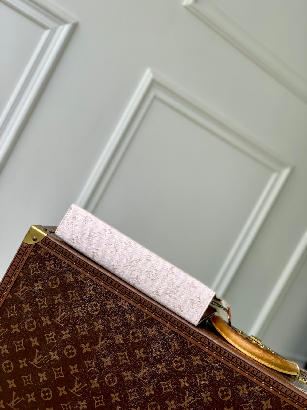 Louis Vuitton Pochette Voyage MM