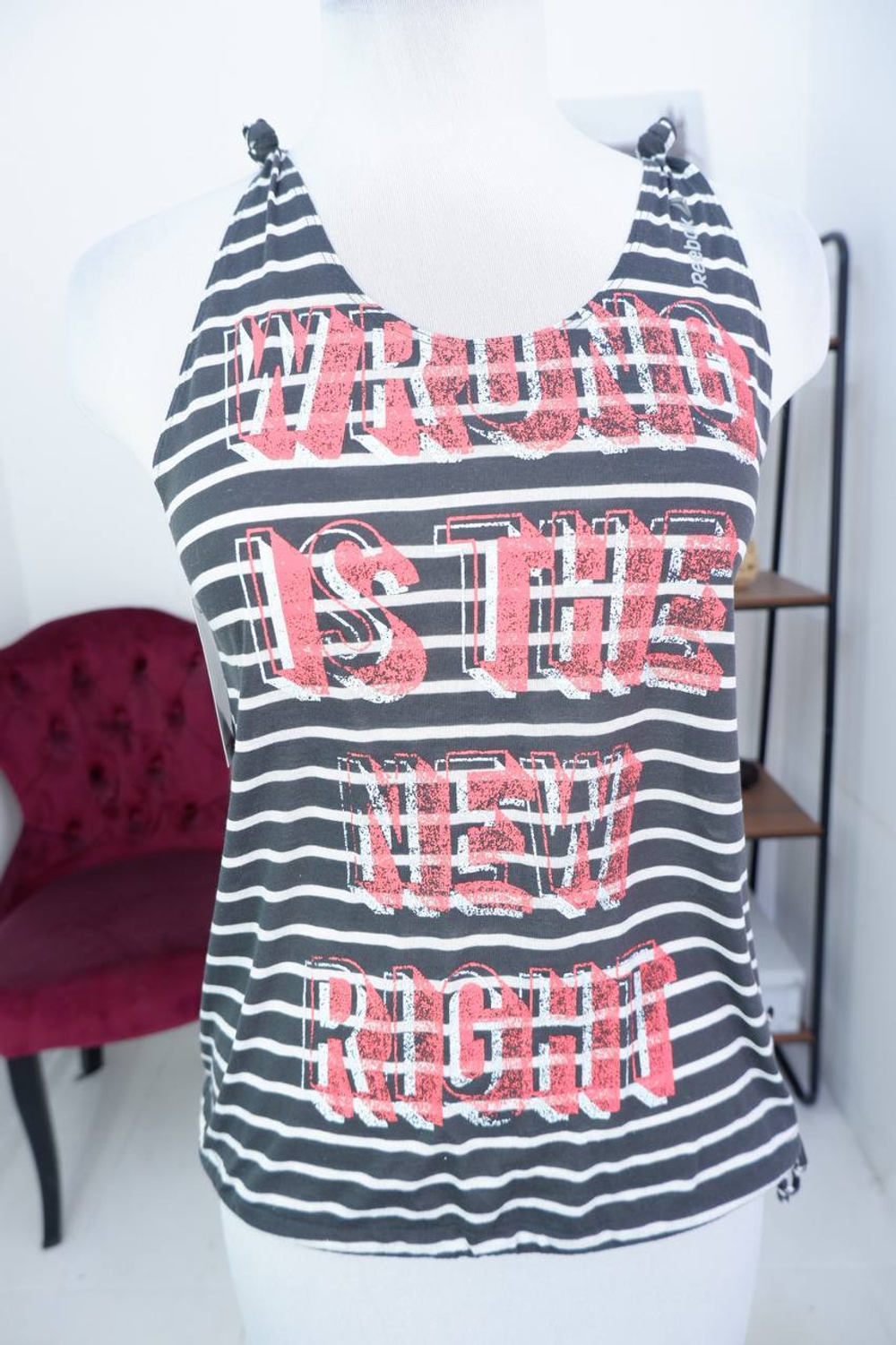 Топ Reebok спортивный 44 размер