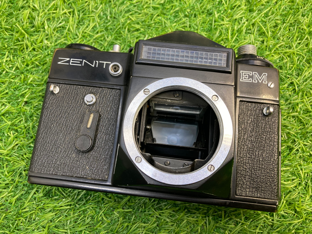 Zenit EM + Гелиос-44М-4 Покупка/Продажа