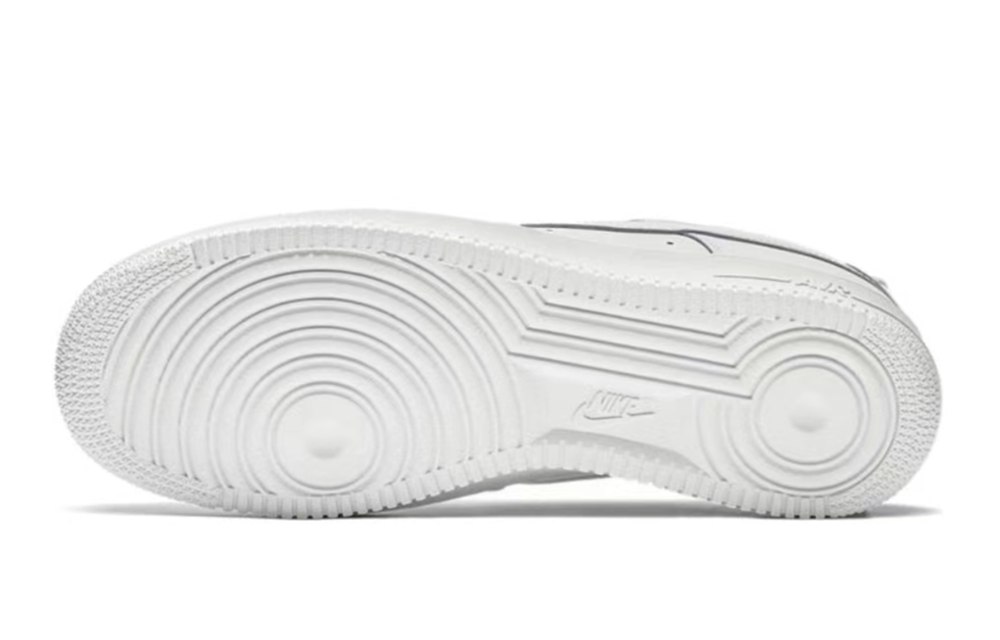 Кроссовки Nike Air Force 1 Low Ablooding