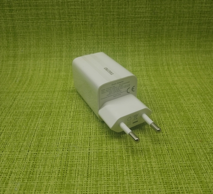 Блок питания (зарядное устройство) (GAN) для ноутбука (TECNO)  5V, 9V, 12V, 15V, 20V 3A/3.25A, Type-C (USB-C) (TCW-E61S-65W) (ORIG-SP)