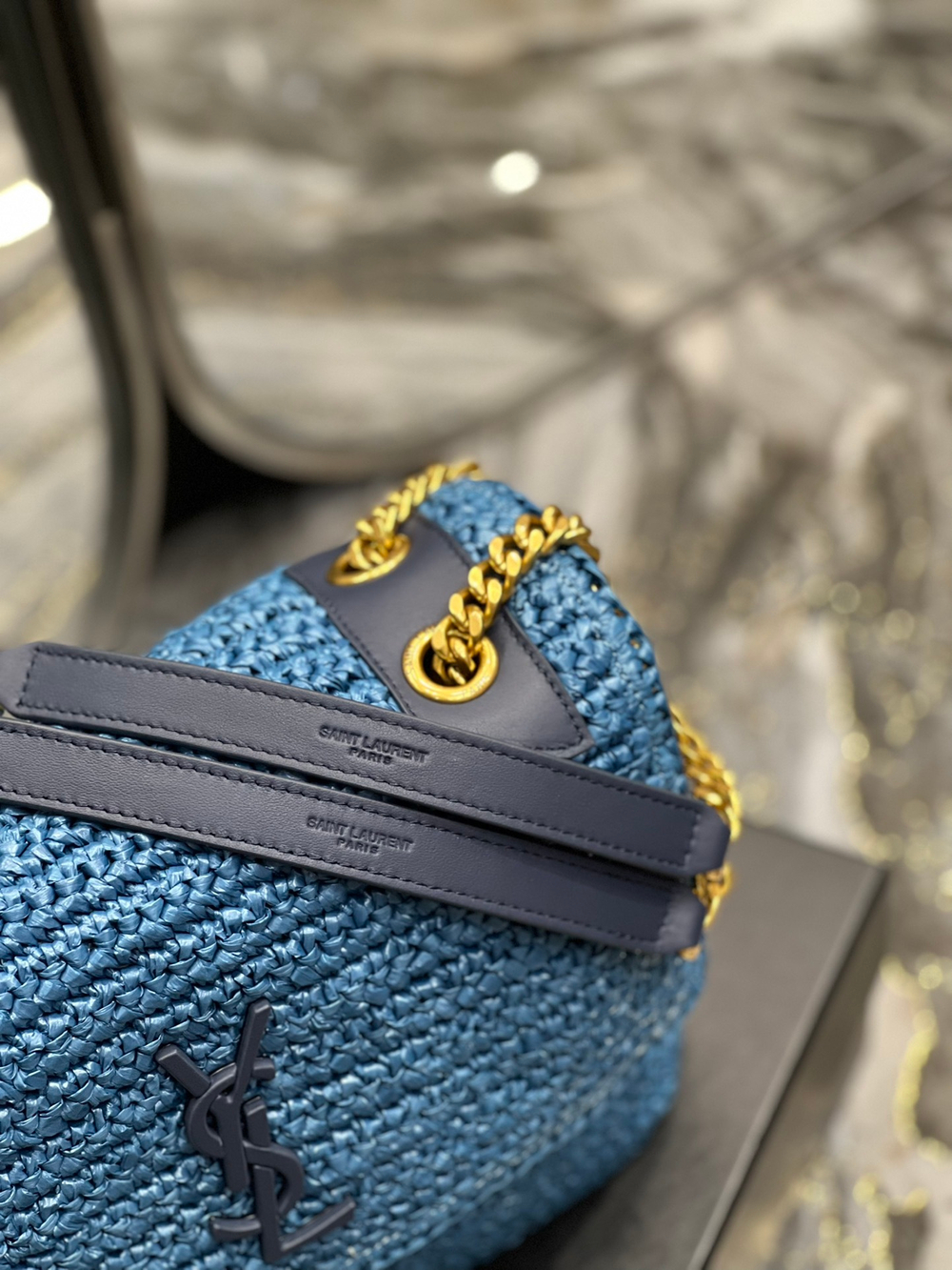 Saint Laurent Niki 28 cm