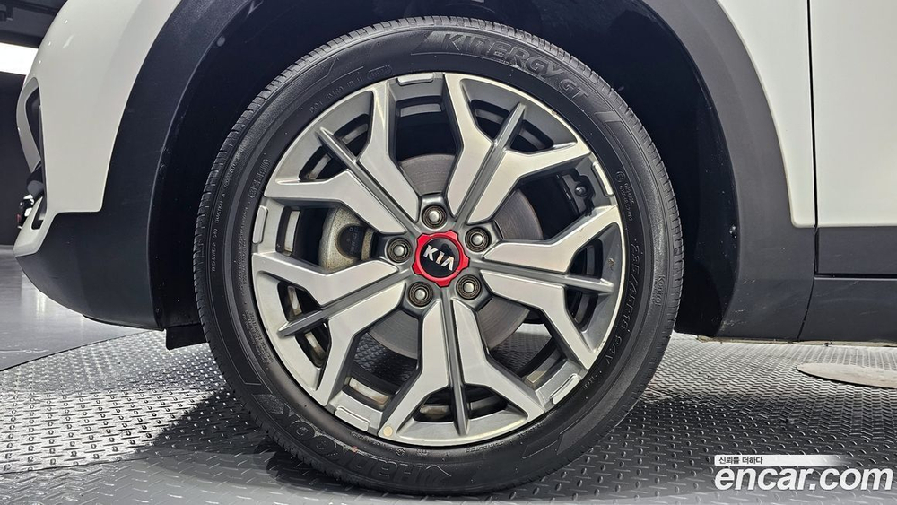 Kia Seltos Бензин 1.6 Turbo 2WD (03.2020)