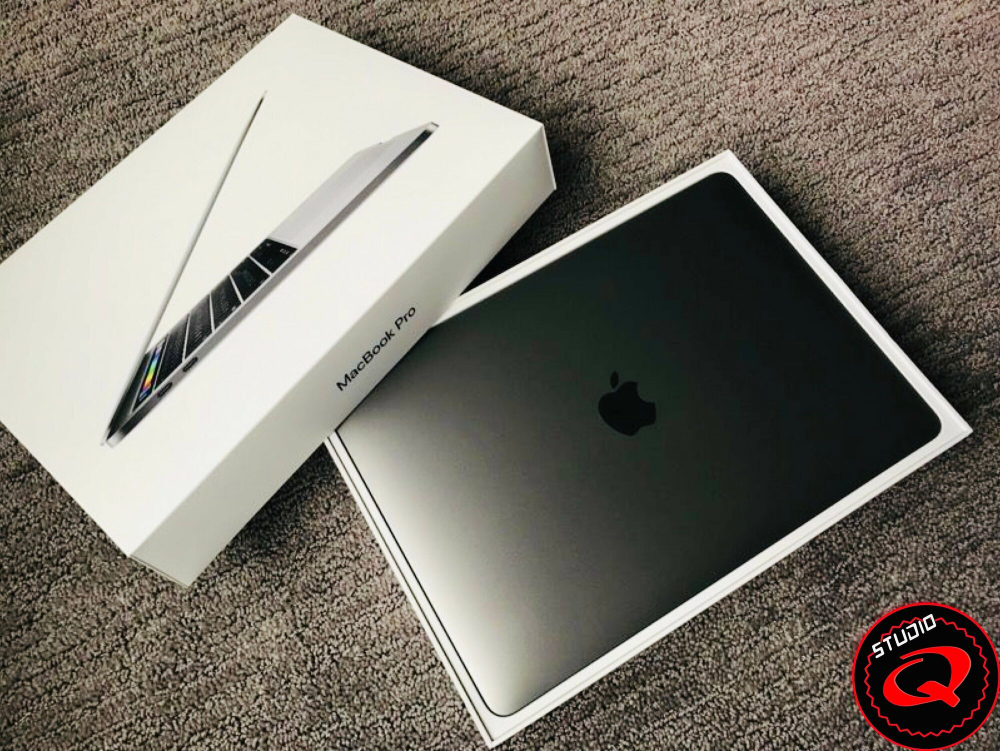Ноутбук Apple MacBook Air 13 2020 (M1, 8/256 GB, SSD), без гравировки, space grey (темно-серый).