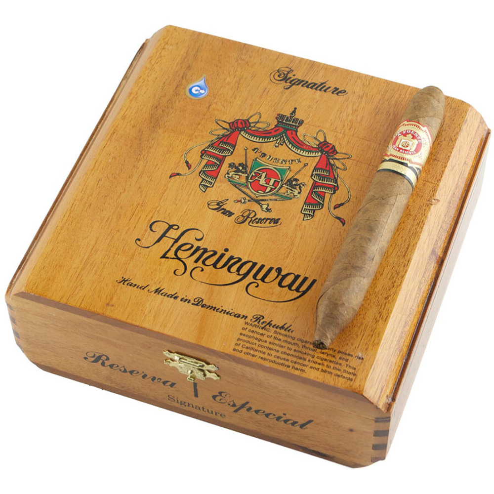 Arturo Fuente Hemingway Signature