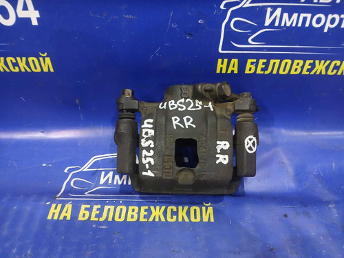 Суппорт тормозной задний правый ISUZU BIGHORN 1994