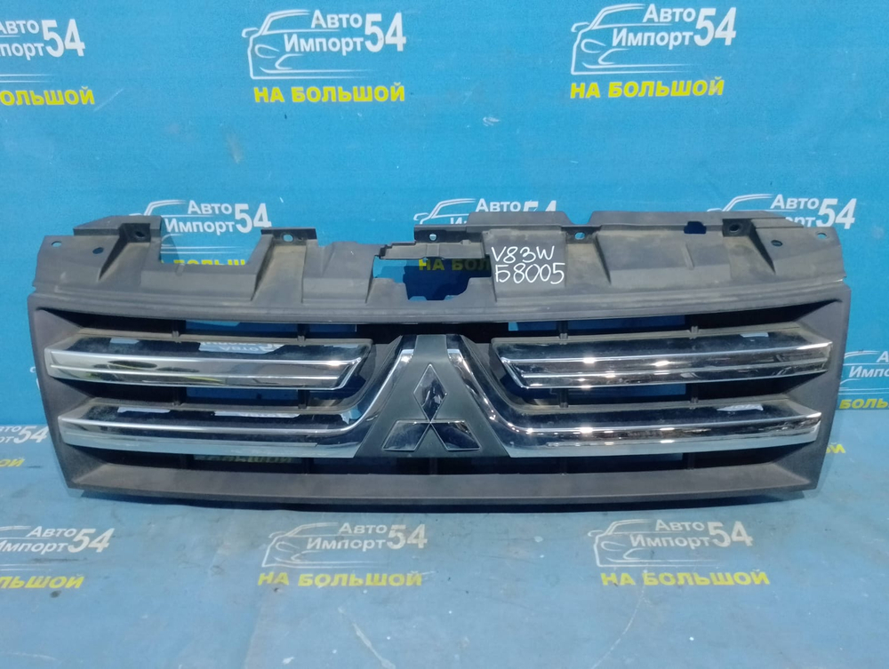 Решетка радиатора MITSUBISHI PAJERO 2006-2011