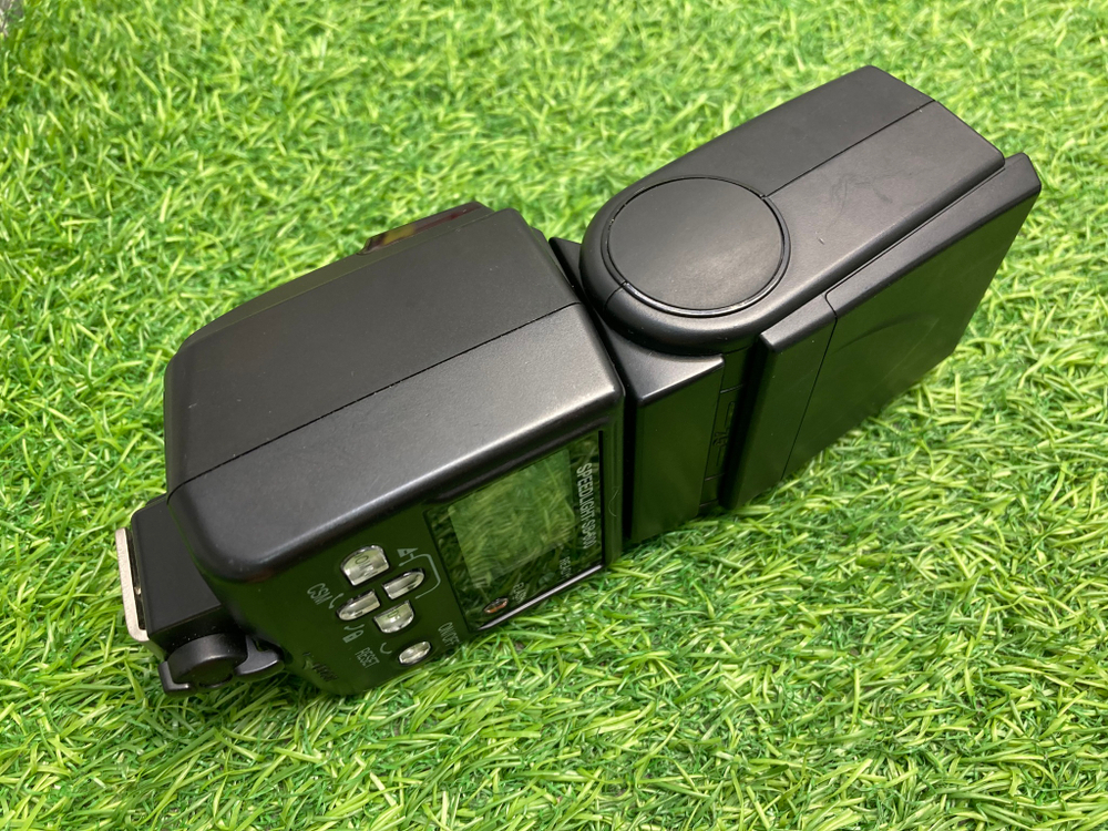Nikon Speedlight SB-600