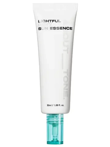 About Tone Легкий увлажняющий солнцезащитный флюид SPF50 Lightful Dewy Sun Essence 50 мл