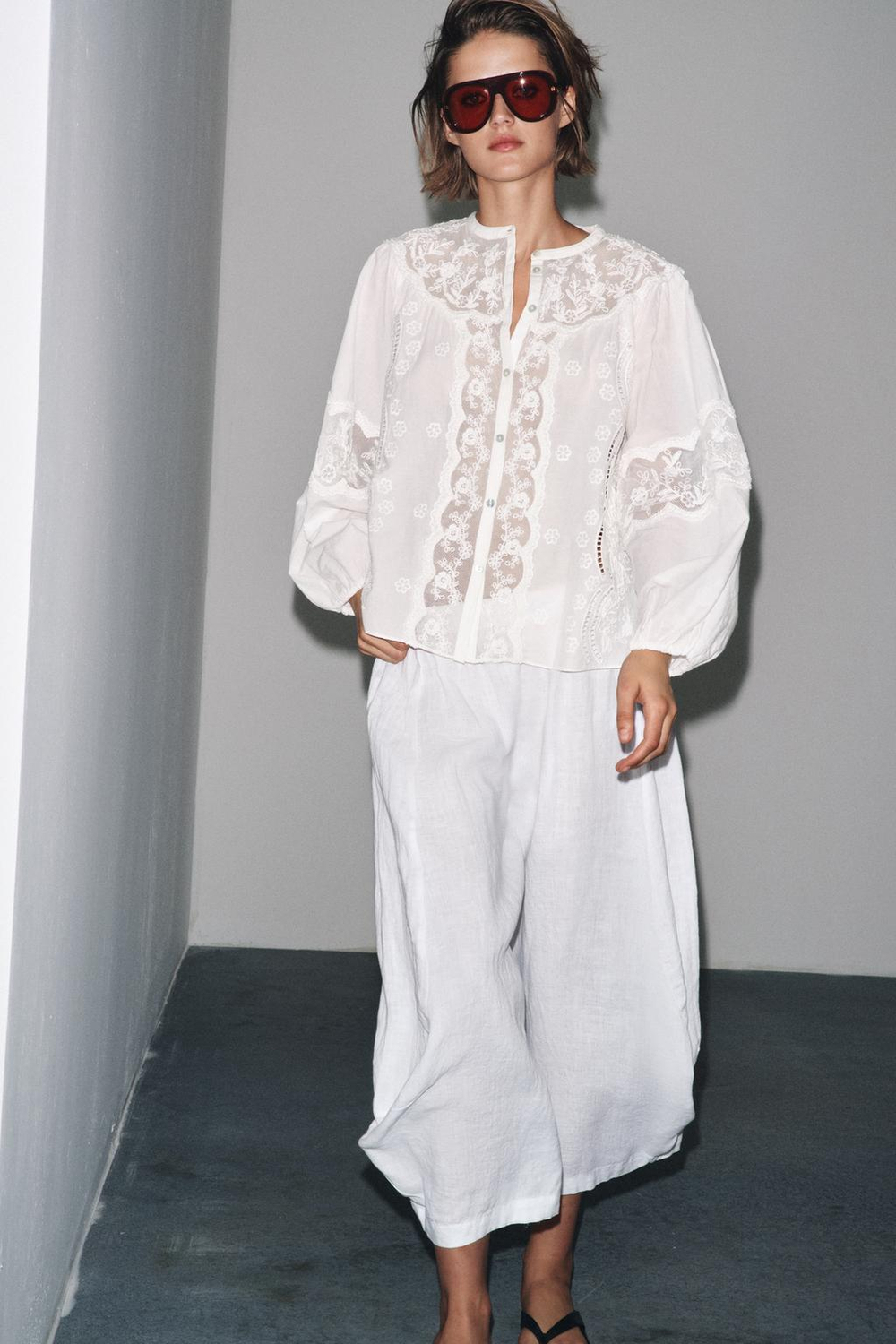 ZARA РУБАШКА С ВЫШИВКОЙ, БЕЛЫЙ