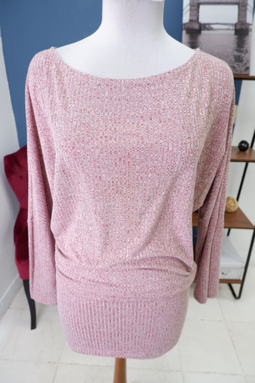 Джемпер интересный 44-46 размер