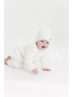 Костюм вязаный для малыша