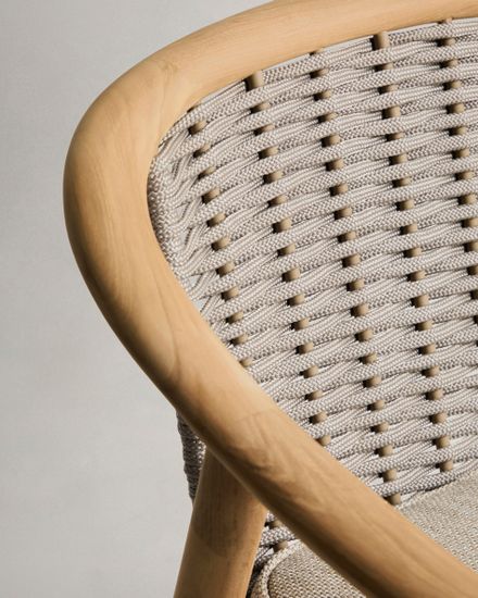 Уличный стул Elunda из тикового дерева и бежевой веревки