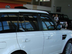 Дефлекторы боковых окон SIM для Land Rover Range Rover (2002-2012) арт.SLRRR0232