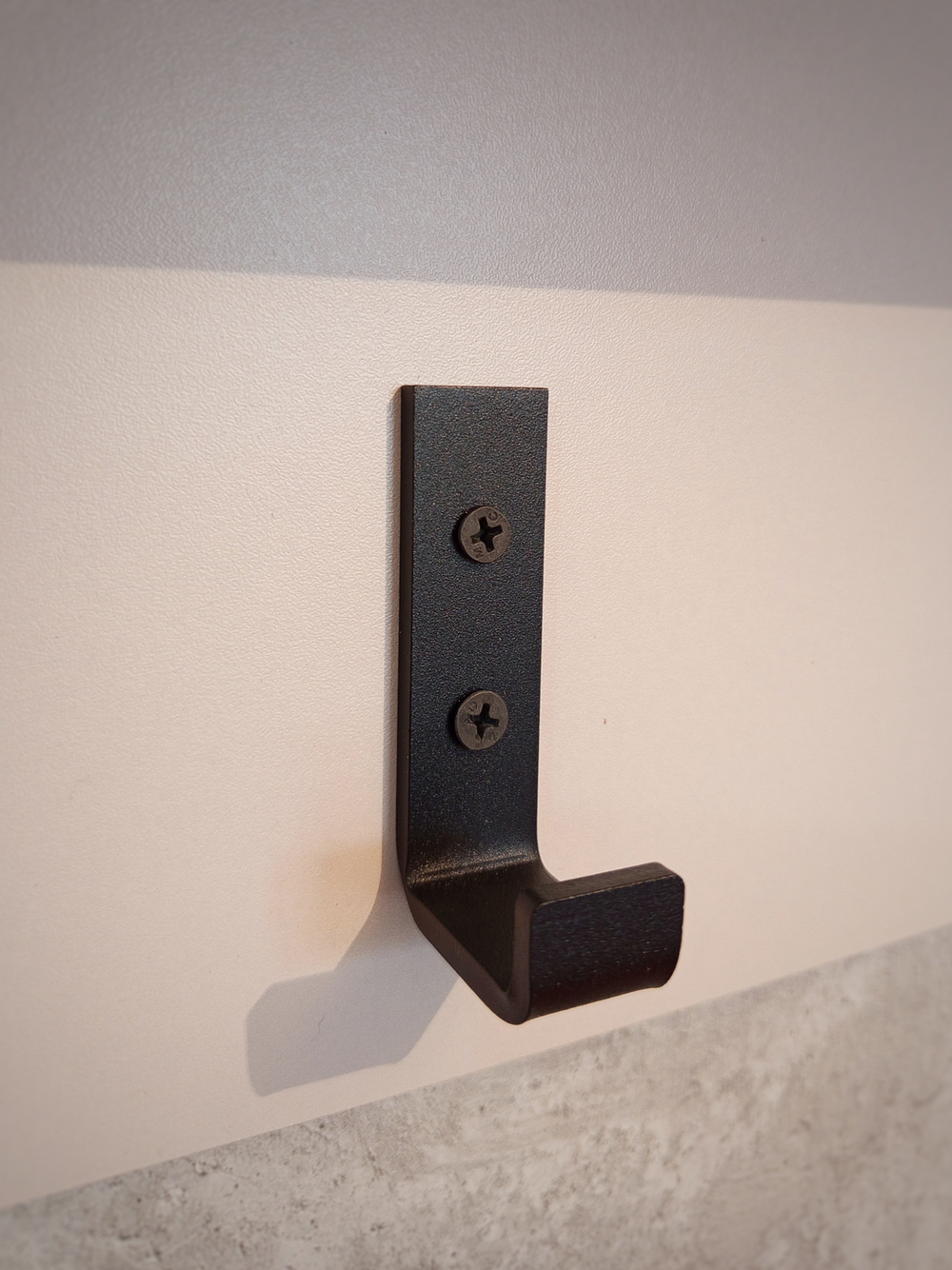 Вешалка настенная лофт (Белый)