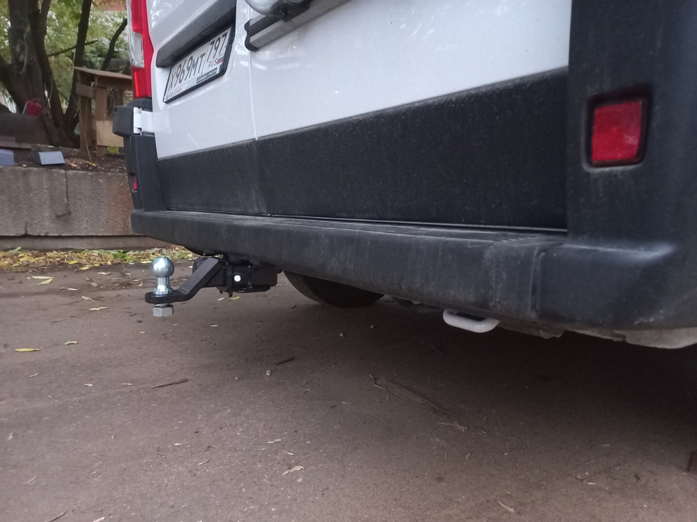 Фаркоп под квадрат для Fiat Ducato / Citroen Jumper / Peugeot Boxer, c 2006г., Бизон.FA 0340-E