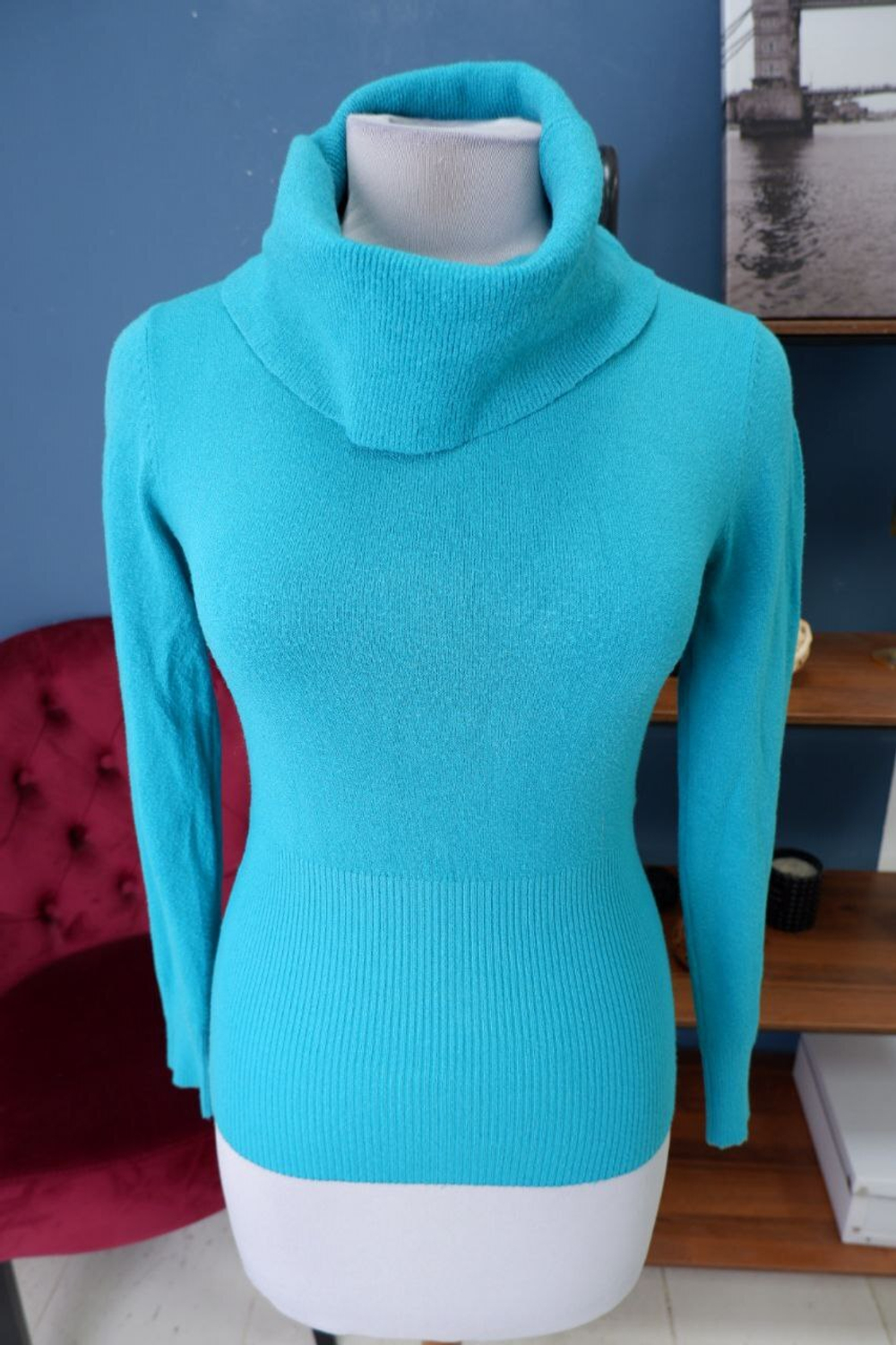 Джемпер однотонный 40-42 размер