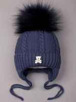 Шапка зимняя вязаная с помпоном для детей