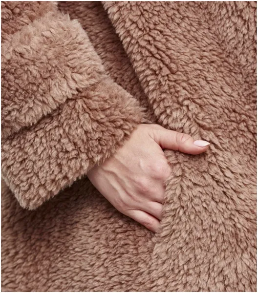 Шерсть или полиэстер: какую шубу выбрать для идеальной зимы? Шерсть или полиэстер: какую шубу выбрать для идеальной зимы?