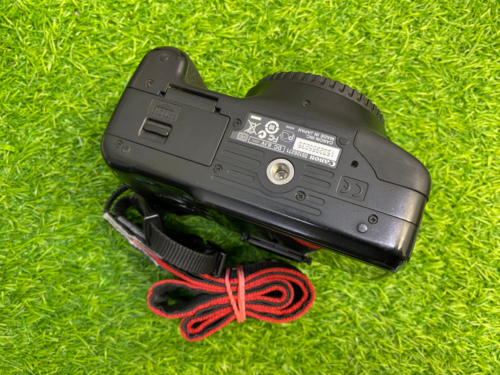 Canon EOS 550D Kit 18-55mm Покупка/Продажа
