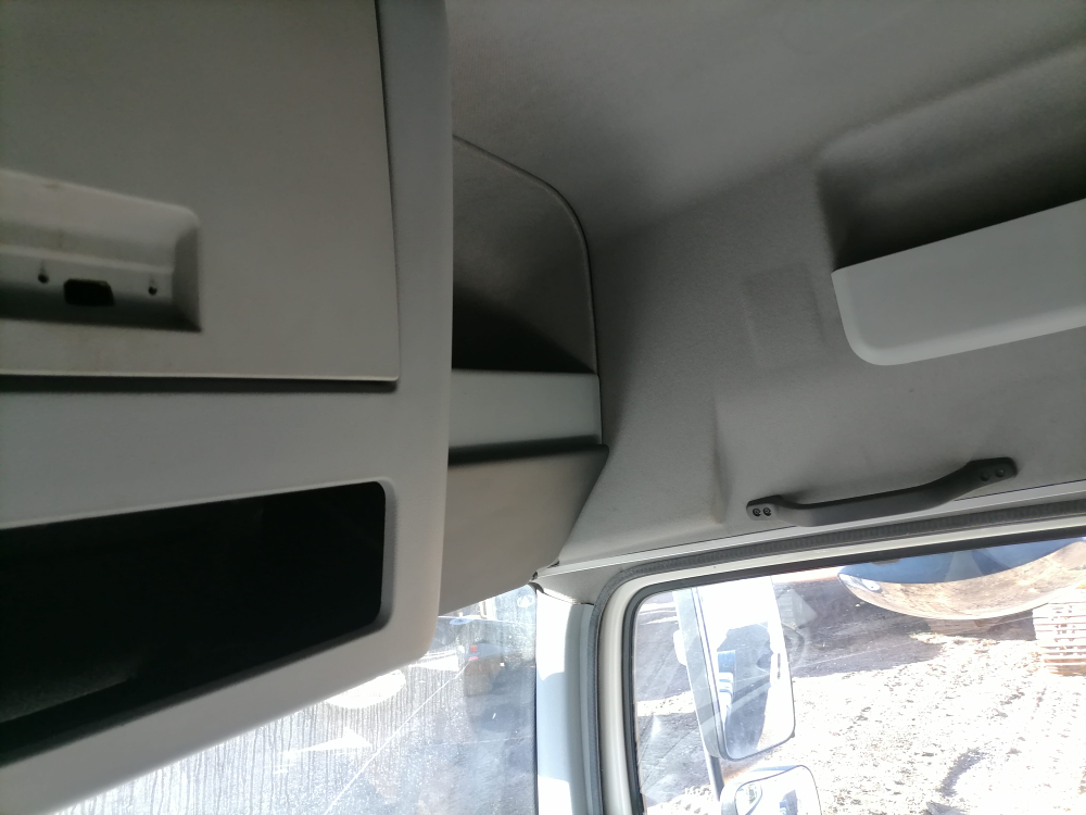 КамАЗ 5490 4x2 Седельный тягач 5490-S5 (Дизель/Газ, 12,0 л, 401 л.с., МТ)