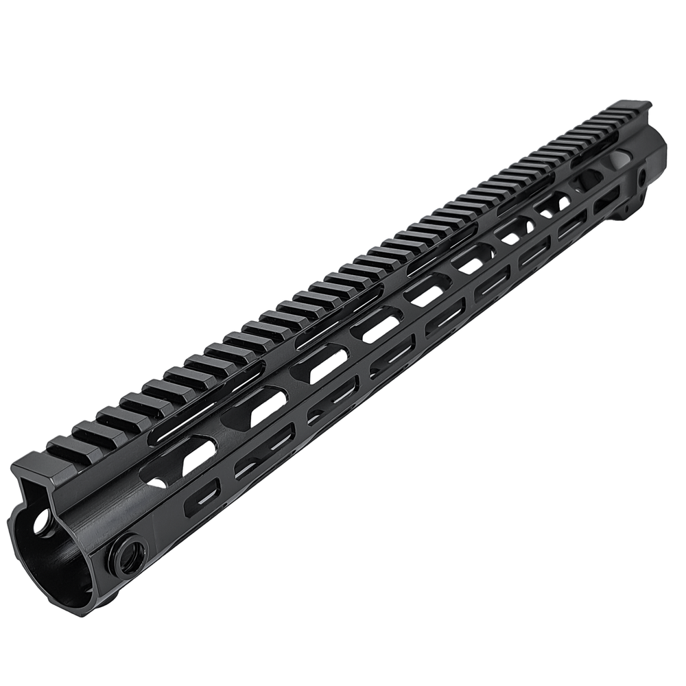 Цевье AR15 cо слотами M-LOK и рельсой Пикатинни Цевье AR15 cо слотами M-LOK и рельсой Пикатинни