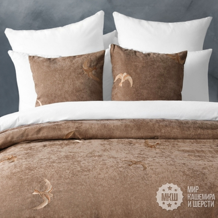 Покрывало на кровать с вышивкой ЛИБЕРТТ (арт. BL02-264-04) - темно-бежевое