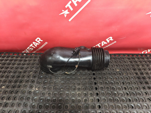 Патрубок воздушного фильтра