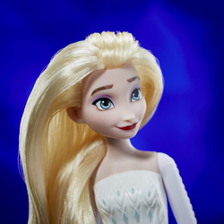 Кукла - фигурка Hasbro Disney Frozen - Королева кукол Эльза Холодное сердце
