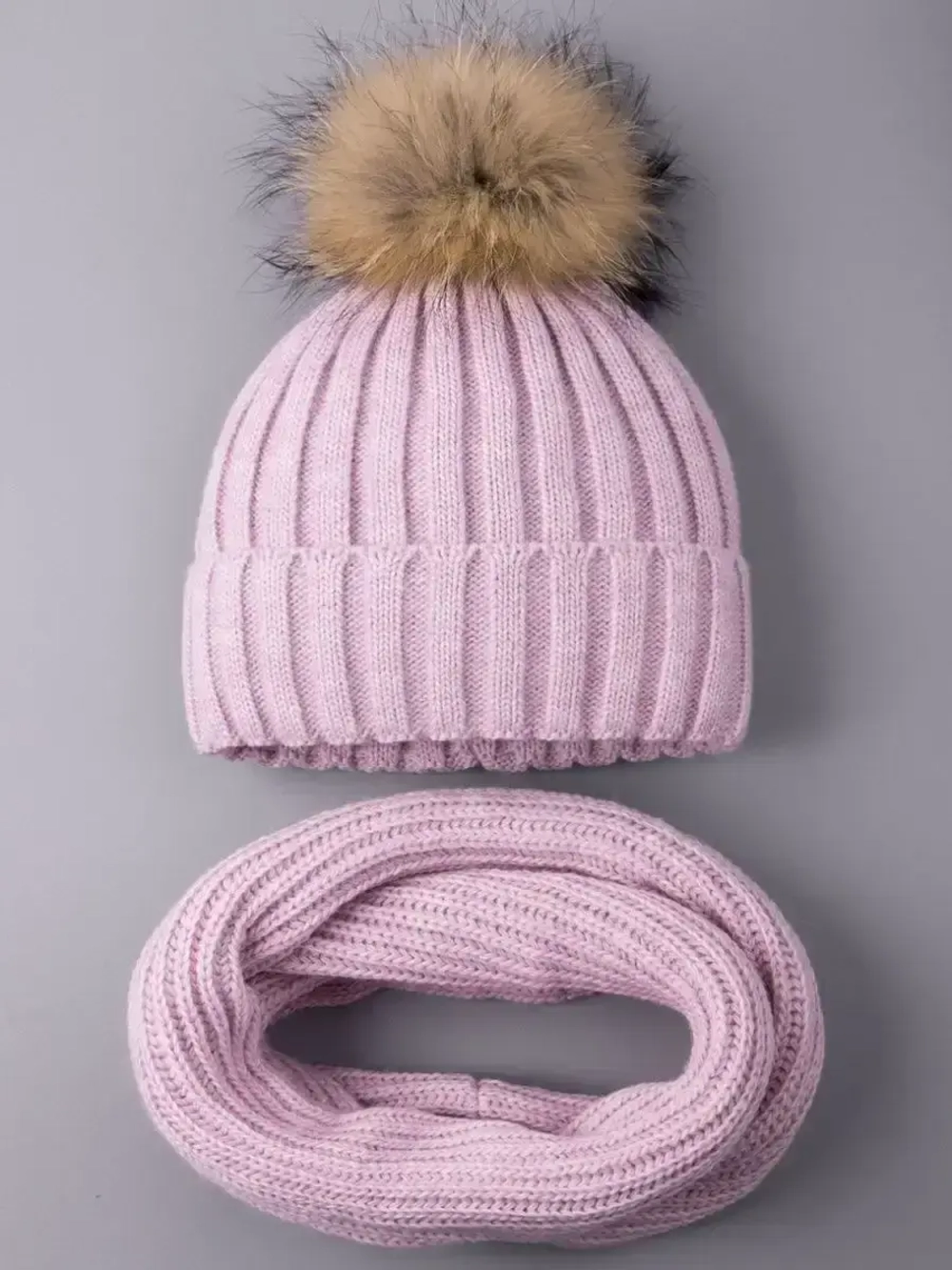 Шапка зимняя для девочки с помпоном и снуд