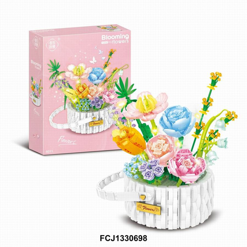 Конструктор "Корзина с весенними цветами"