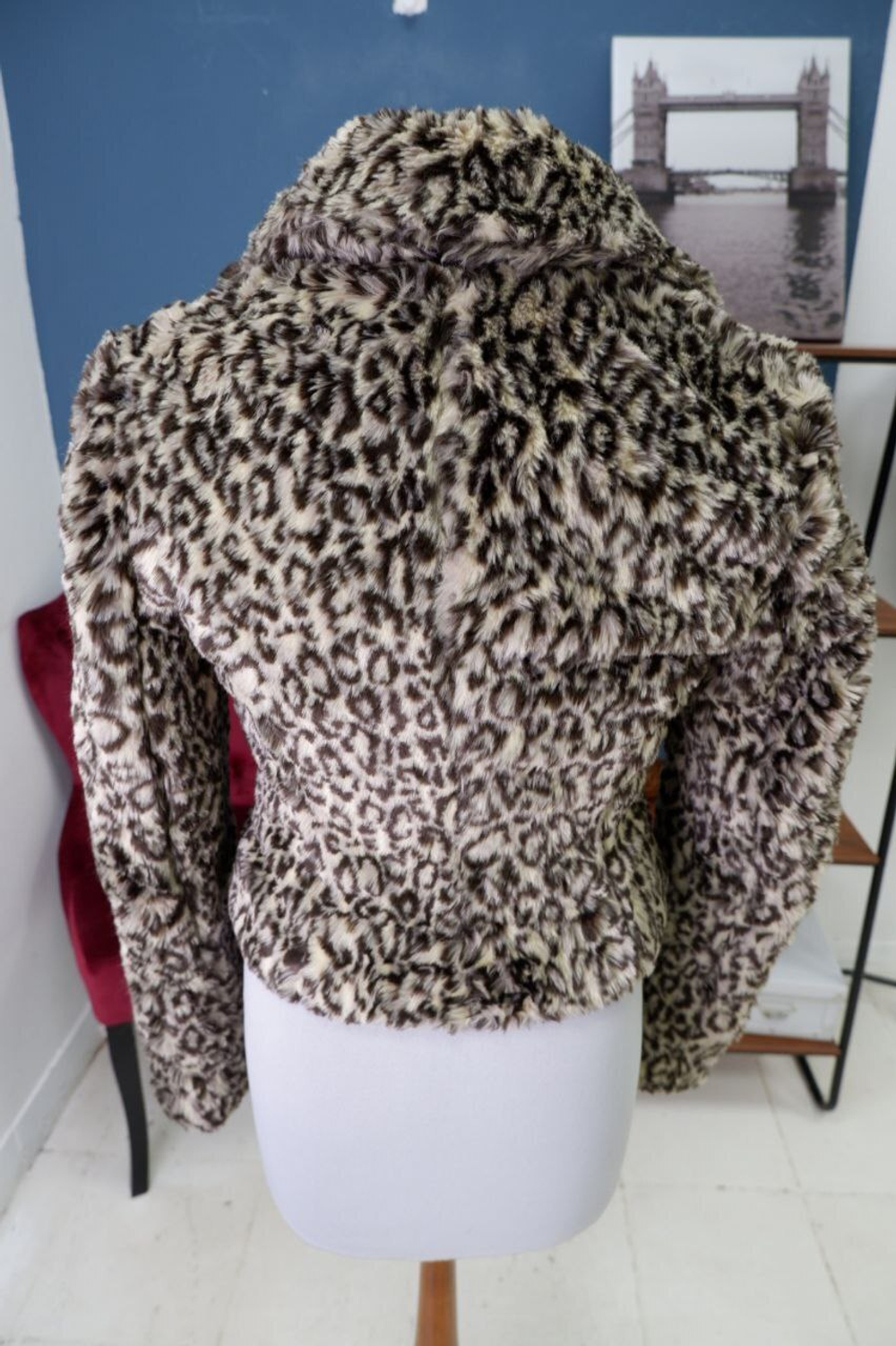 Шуба Cue короткая 38 размер