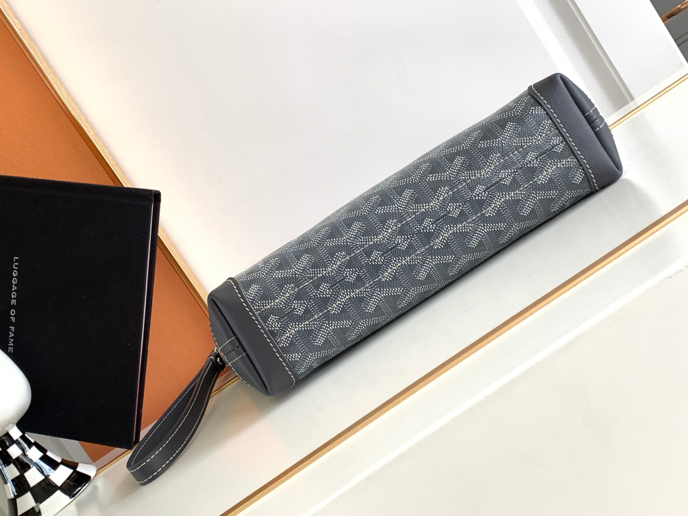 Goyard Conti Pouch