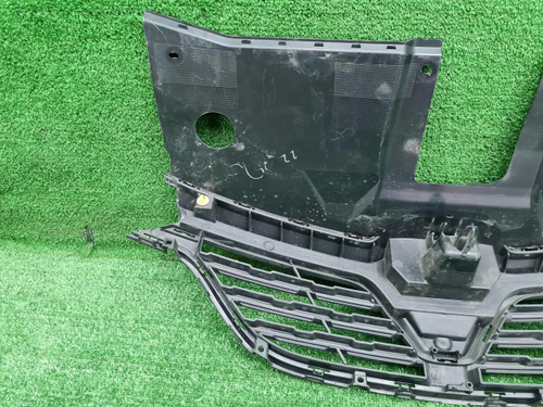 Решетка радиатора Renault Arkana (2019-н.в.)