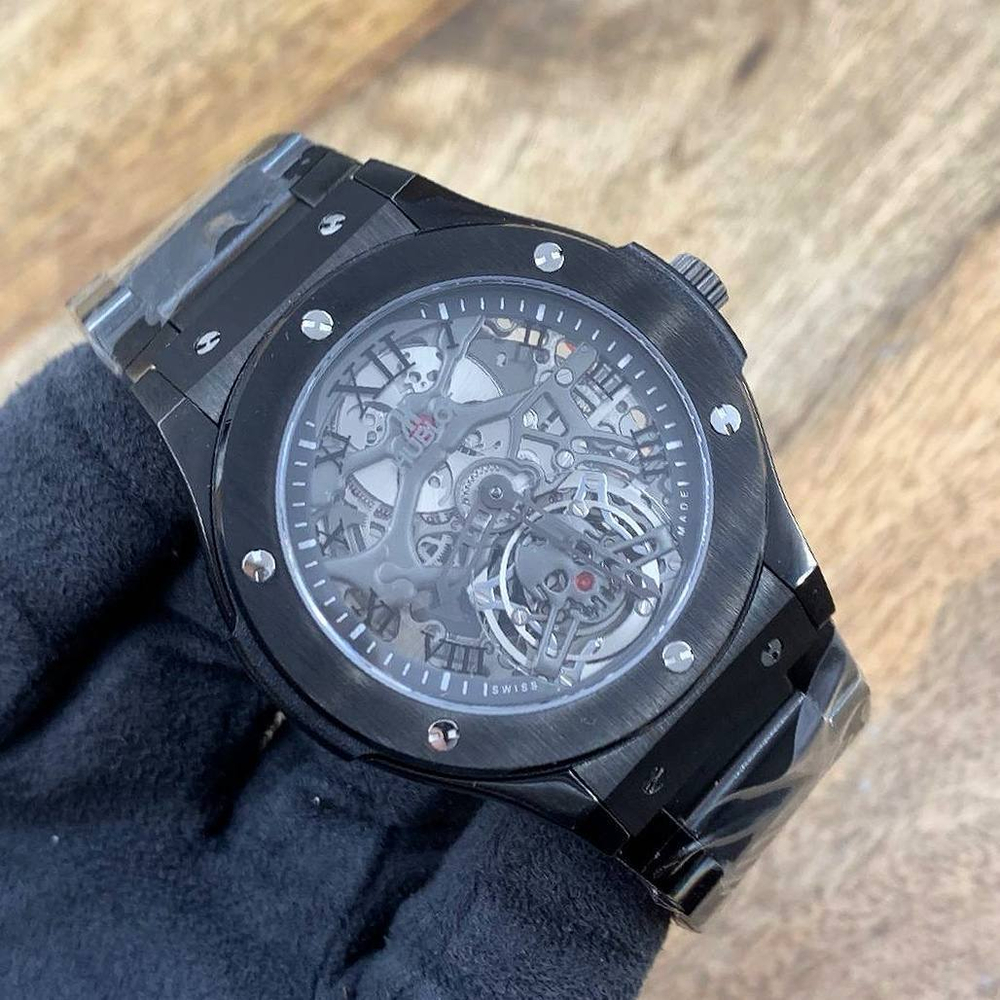 Часы Hublot