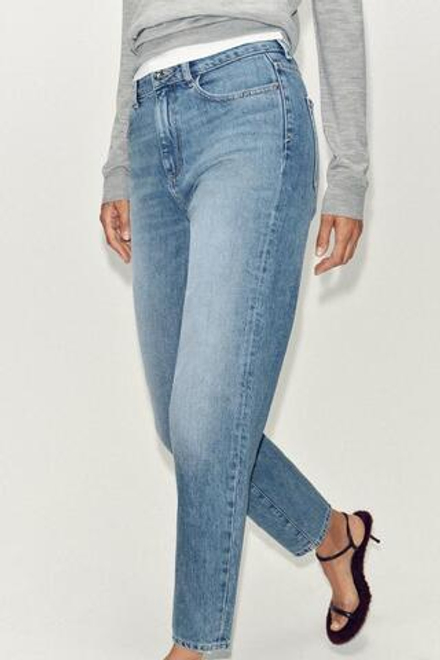 ZARA ДЖИНСЫ Z.05 MOM FIT RIGID С ВЫСОКОЙ ПОСАДКОЙ, ВЫЦВЕТШИЙ СИНИЙ