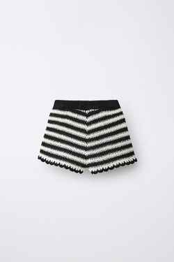 ZARA ШОРТЫ ИЗ ВЯЗАНОГО КРЮЧКОМ ПОЛОТНА В ПОЛОСКУ С ВЫШИВКОЙ ВИШЕН, ЭКРЮ/ЧЕРНЫЙ