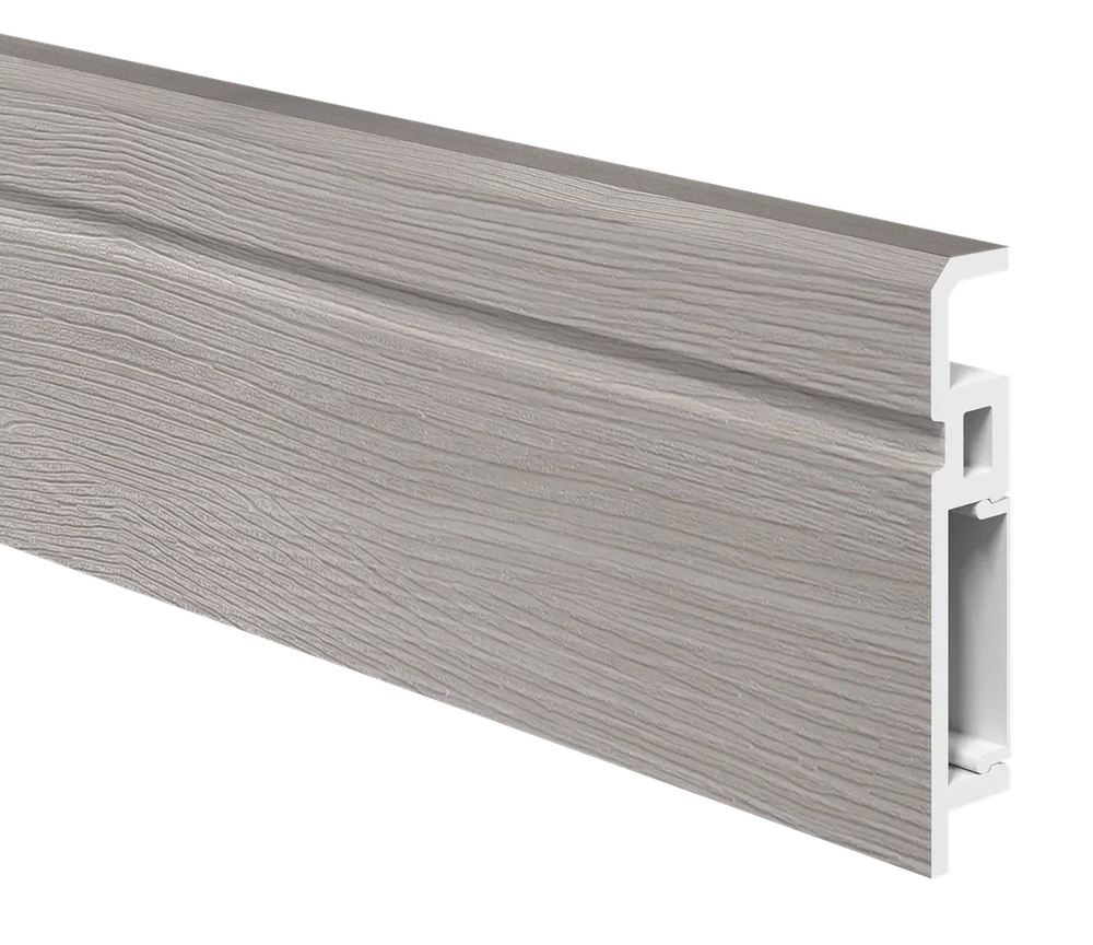 Напольный плинтус ПВХ Foresta Aviv Ясень Ривера Айс FA 020 2000х70х13 мм