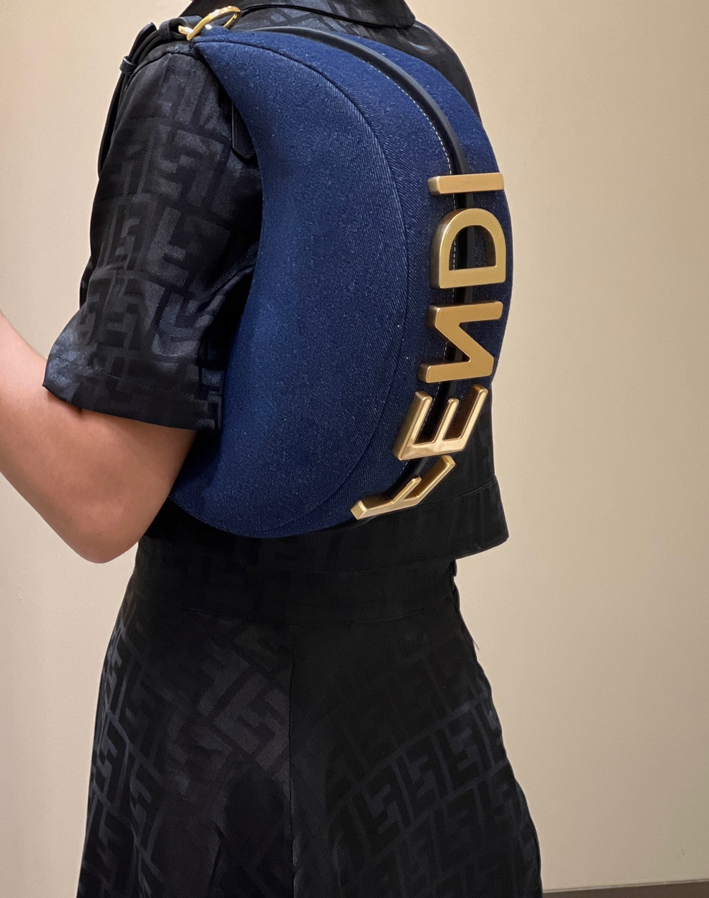 Fendi Fendigraphy Small 29 cm