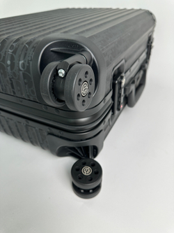 Чемодан для ручной клади Dior and Rimowa